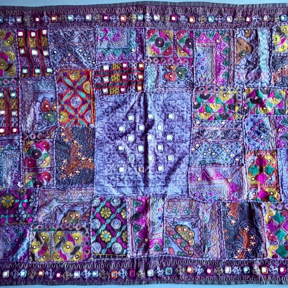 Vintage 1920s Gujarati Kutch Mirror Embroidered Textile | 59x38 | India | RARE